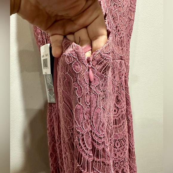 Aqua Women's Pink Lace Sleeveless V-Neck Party Cocktail Midi Dress - Picture 9 of 10